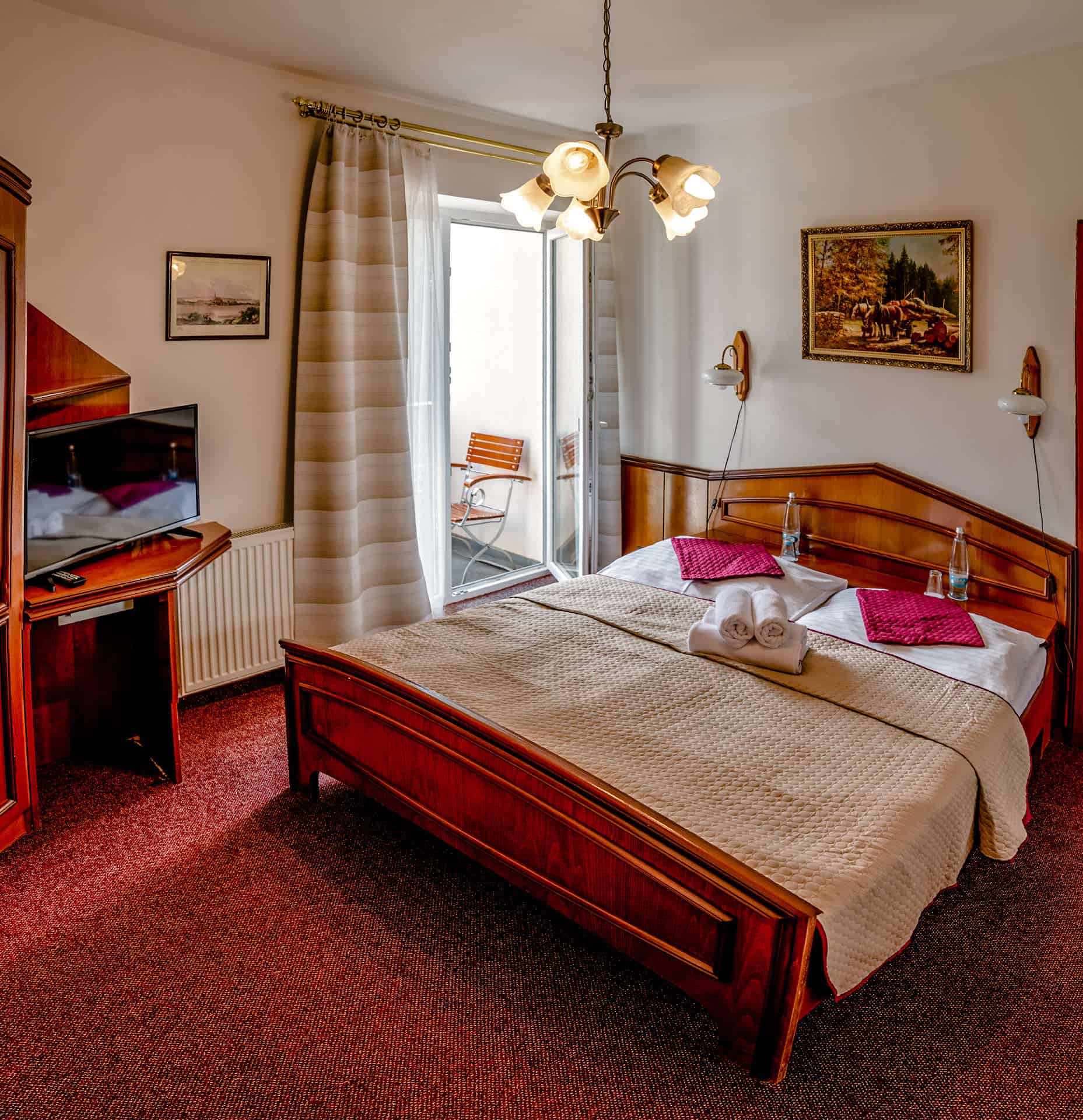 <p>Economy Doppelzimmer mit Balkon</p>